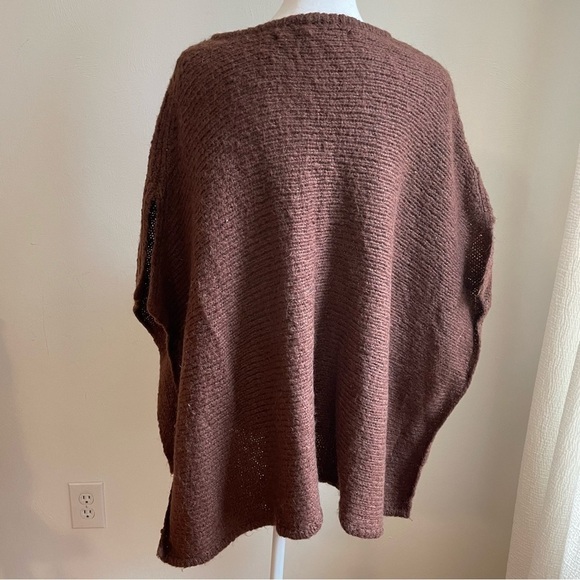 MAX STUDIO wool blend felt flower boho poncho brown - Picture 5 of 10